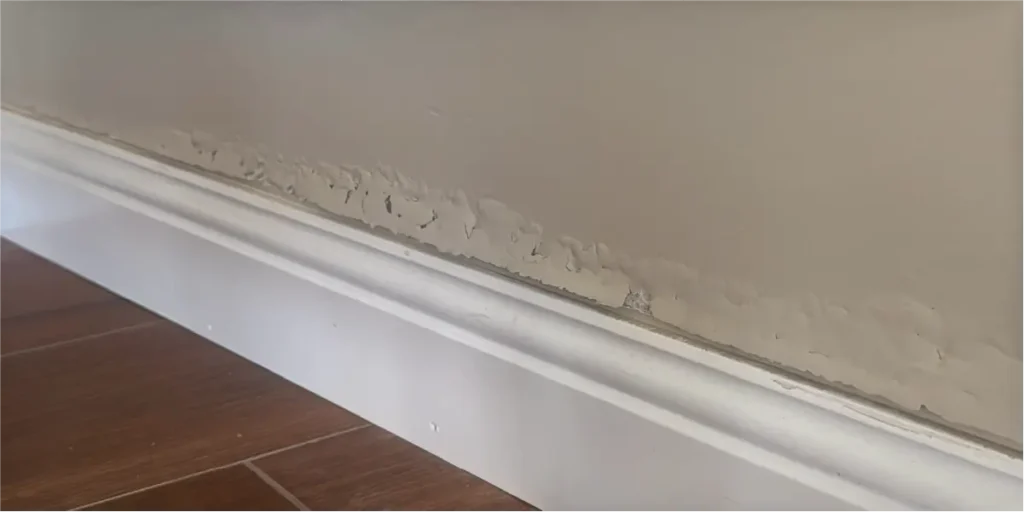 Humedades en Madrid por capilaridad zócalo pared